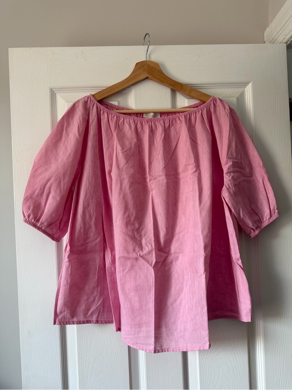 NWOT Women's Pink Off-Shoulder Cotton Top